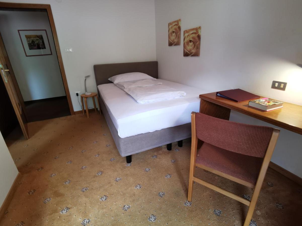 Bed and Breakfast Garni Weghueb Rablà Esterno foto
