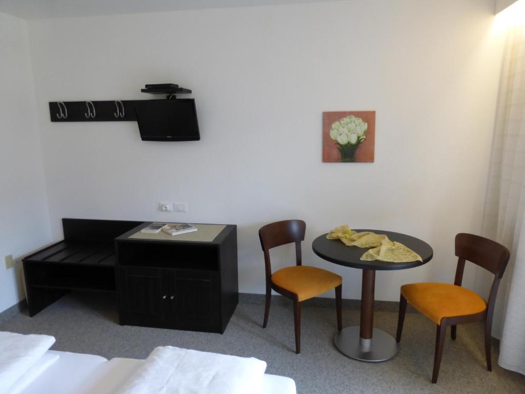Bed and Breakfast Garni Weghueb Rablà Esterno foto